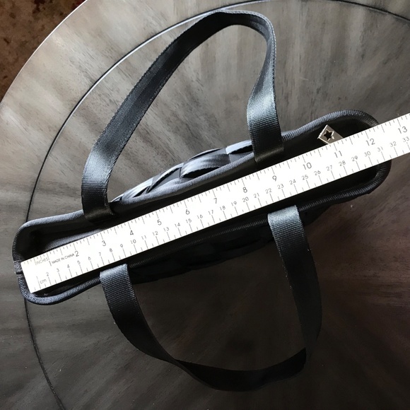 Harveys Seatbelt Bag Black Tote - Picture 12 of 15